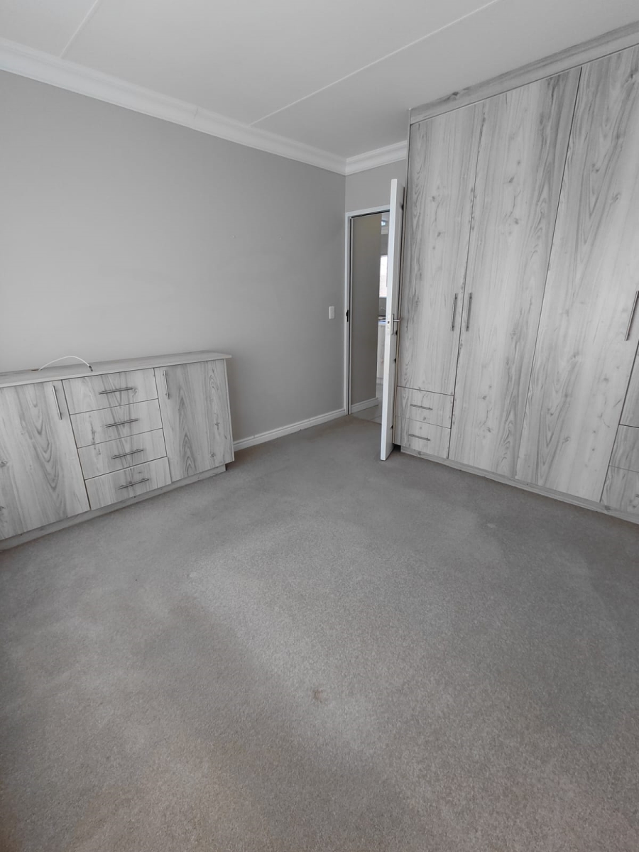 2 Bedroom Property for Sale in Groenkloof Retirement Village Western Cape